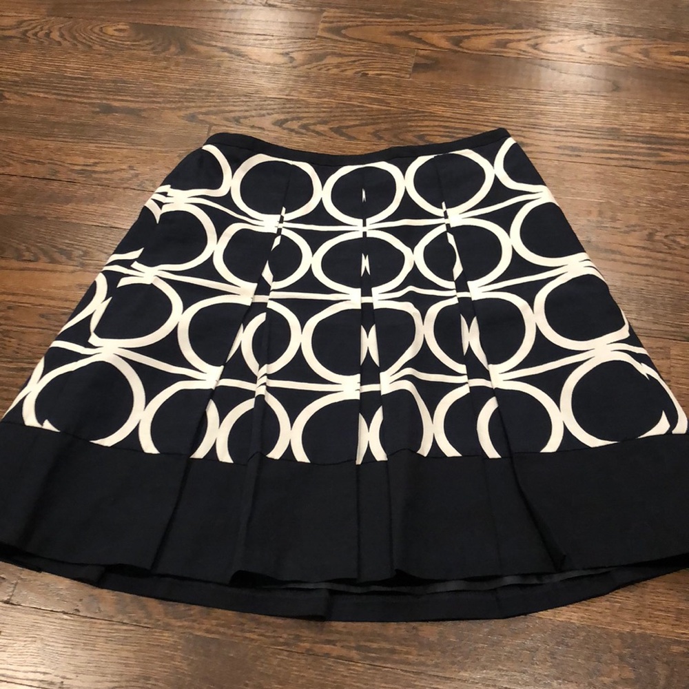 Ann Taylor Black and White Circle-Print Pleated Midi Skirt